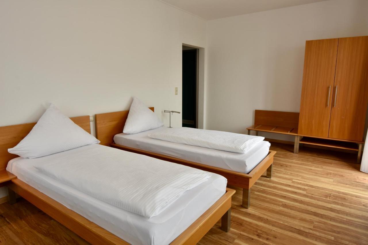 גוטמדינגן Hotel Kranz מראה חיצוני תמונה