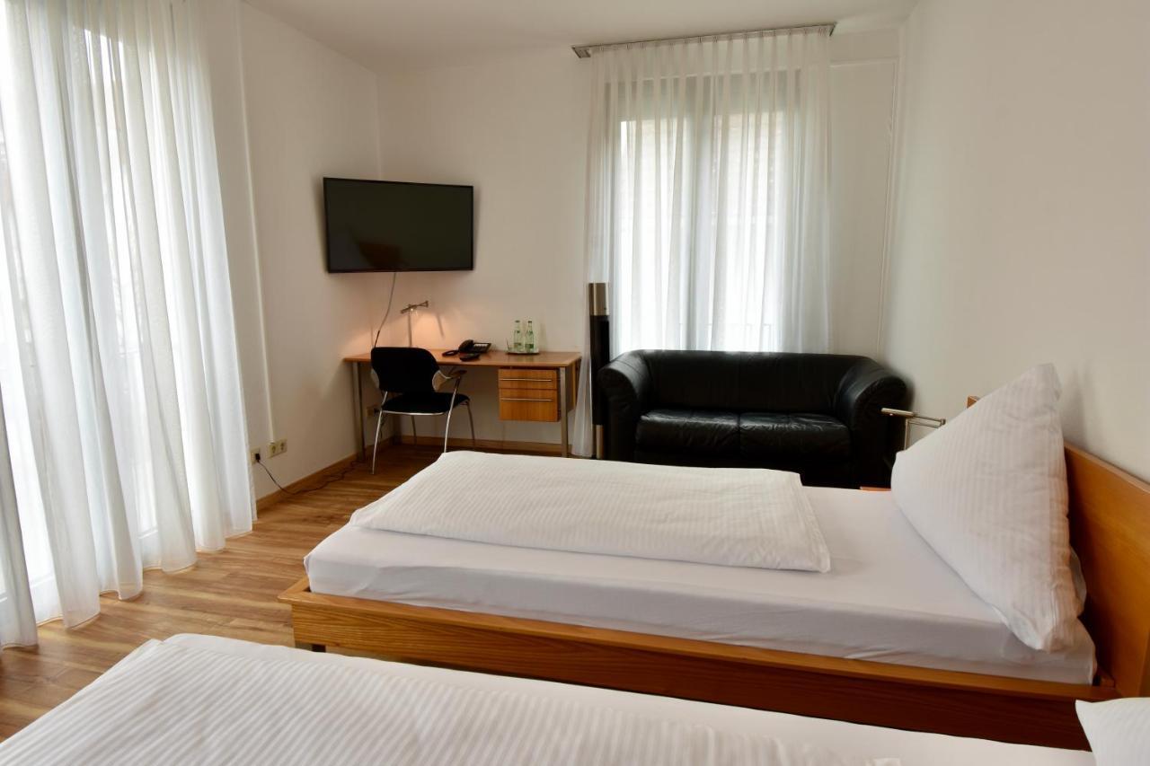 גוטמדינגן Hotel Kranz מראה חיצוני תמונה